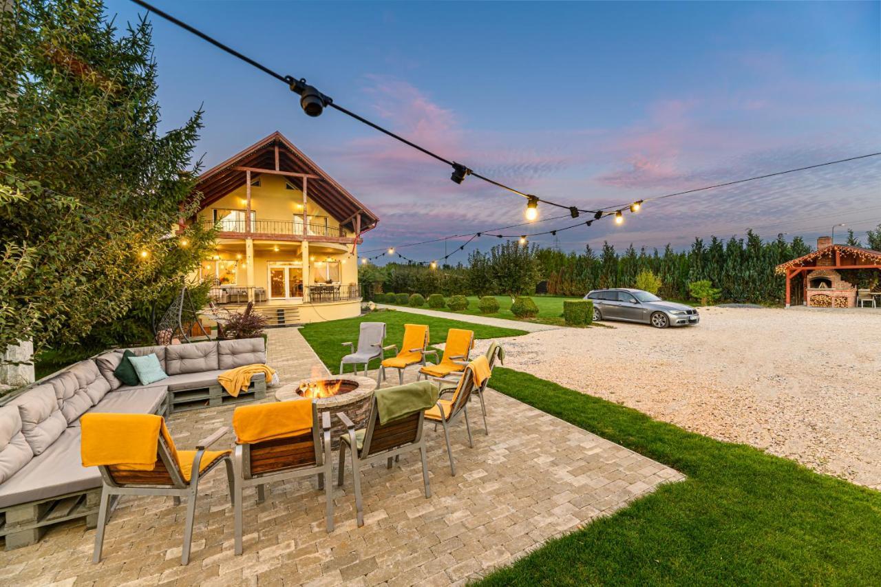 Orchard Villa Braşov Exterior foto