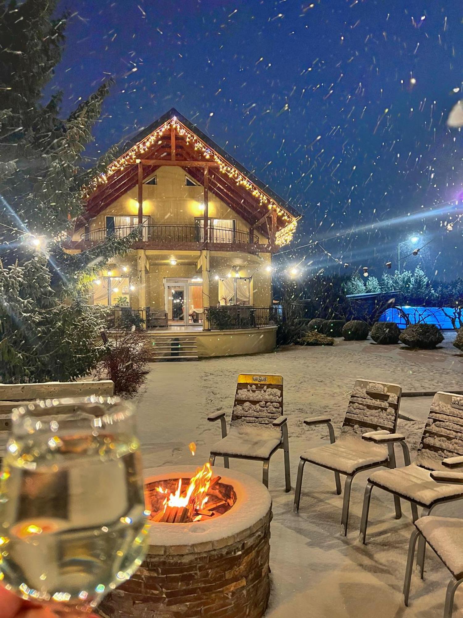 Orchard Villa Braşov Exterior foto